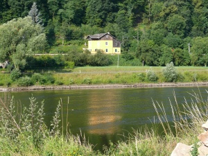 Blick von anderen Elbeufer